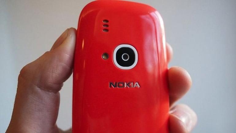 Yeni Nokia 330 teknik özellikleri neler ?