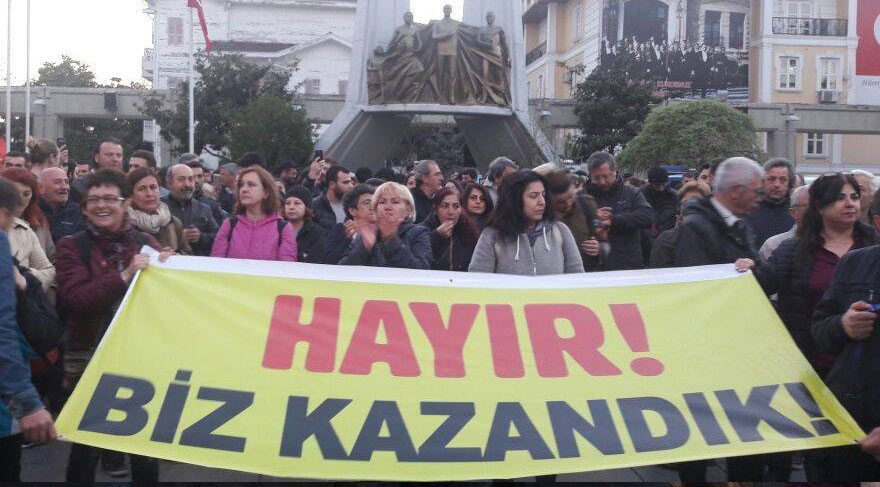 16 Nisan Referandum Protestoları Türkiye genelinde