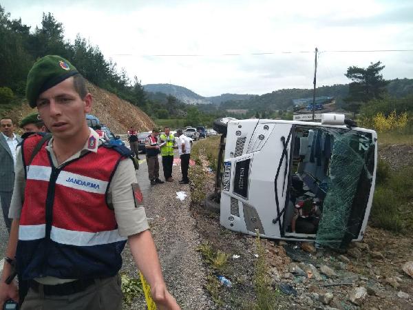 Muğla Rus Turist Tur otobüsü kaza yerinden ilk görüntüler