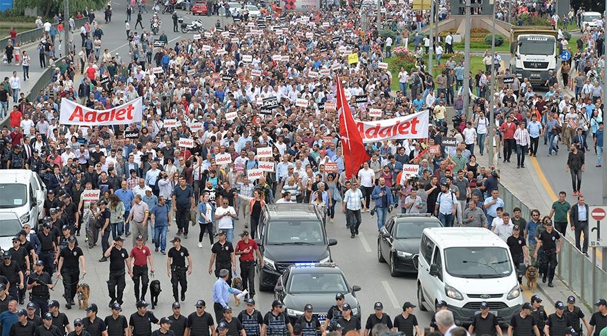 Adalet Yürüyüşü Dünya basını ne diyor  Gandi Kemal