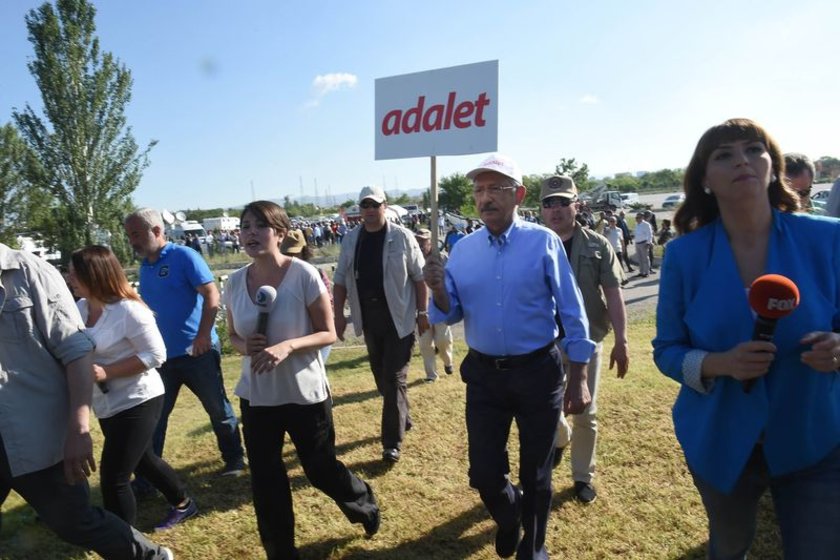 Adalet Yürüyüşü Dünya basını ne diyor  Gandi Kemal ANkara Yürüyüş