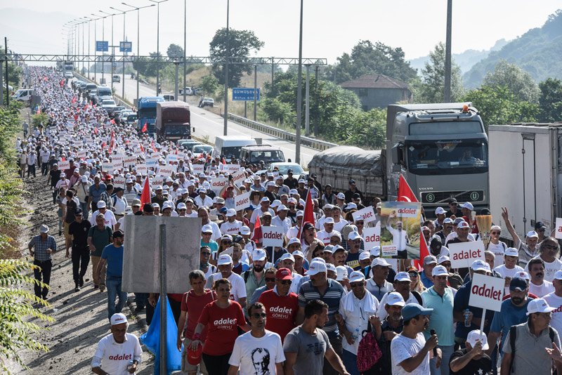 ADALET YÜRÜYÜŞÜ İSTANBUL'A YAKLAŞTI ile ilgili görsel sonucu