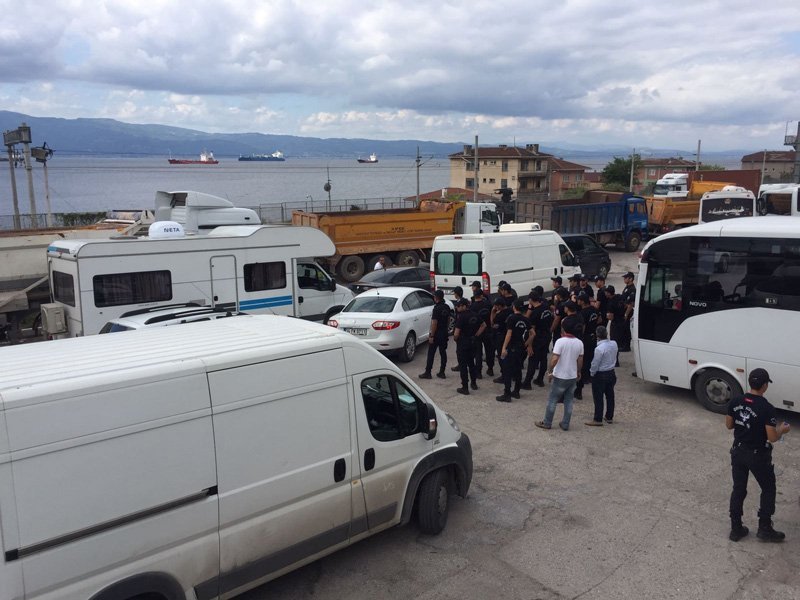 Adalet Yürüyüşü Yollar Kesildi