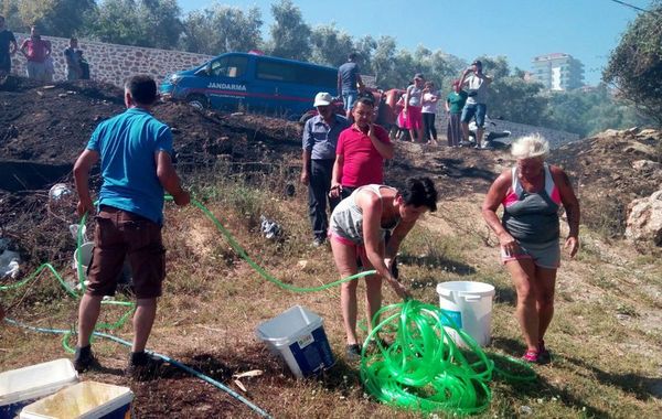 Alanya Kargıcak Yangın Son dakika, Turistler yangın müdahale