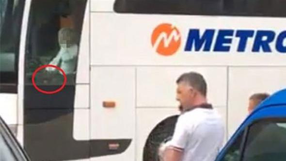 Metro Turizm Mastürbasyon yapan şoför