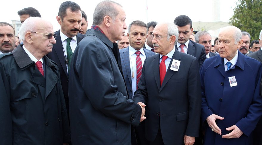 Kemal Kılıçdaroğlu ve Erdoğan Şehit cenazesinde
