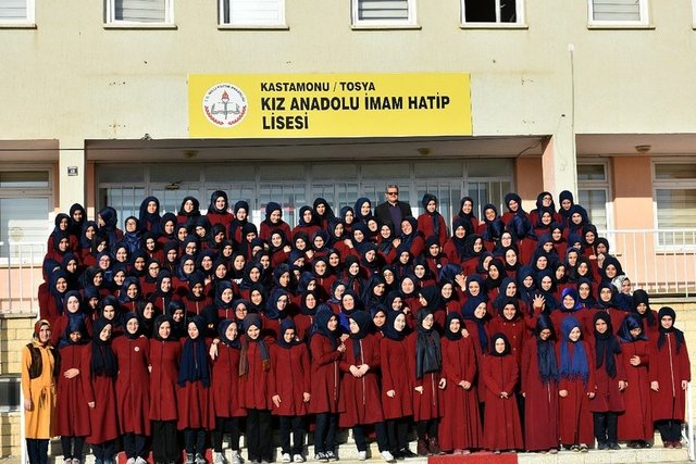 Tosya Anadolu İmam Hatip Lisesi