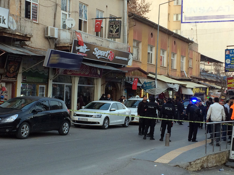 Kilis Restorana Roket düştü