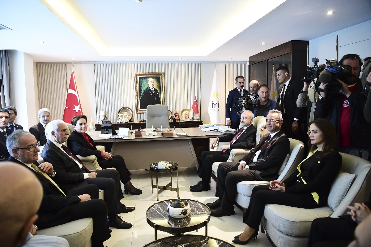 Kemal Kılıçdaroğlu ve Meral Akşener, CHP İyi Parti İttifakı mı?