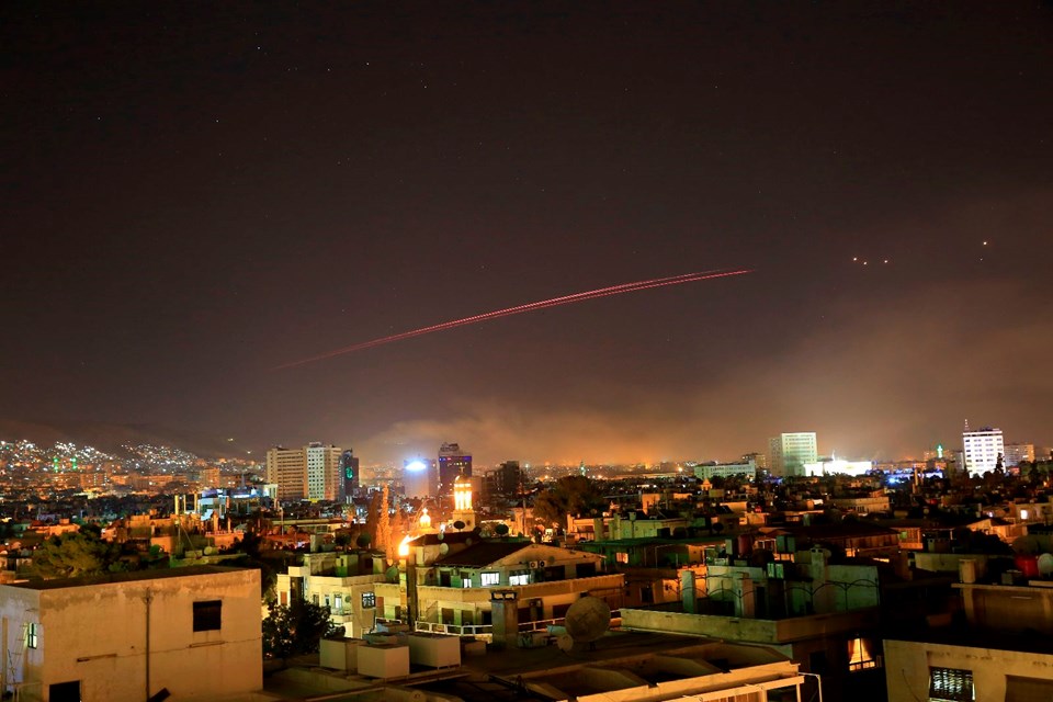 ABD Saldırı Suriye'yi vurdu