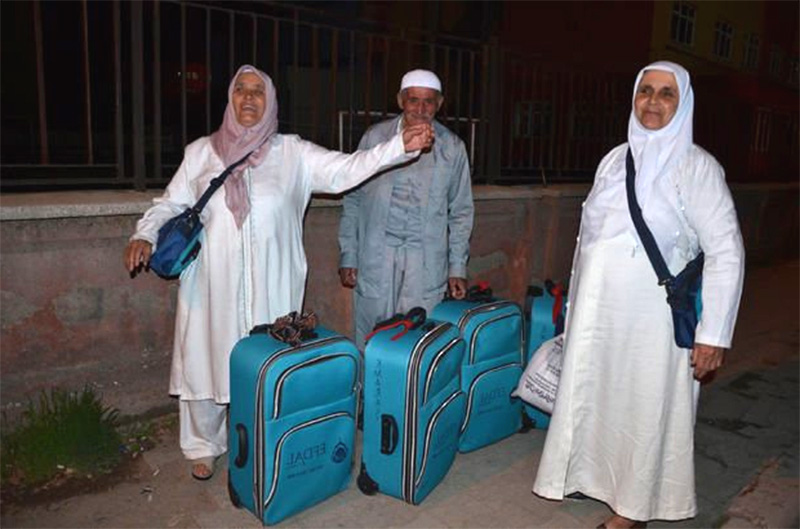 Umre diye BalÄ±klÄ±gÃ¶l'e gÃ¶tÃ¼rdÃ¼ler ile ilgili gÃ¶rsel sonucu